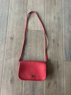 Women's Red Leather Crossbody Bag with Turn-Lock Detail